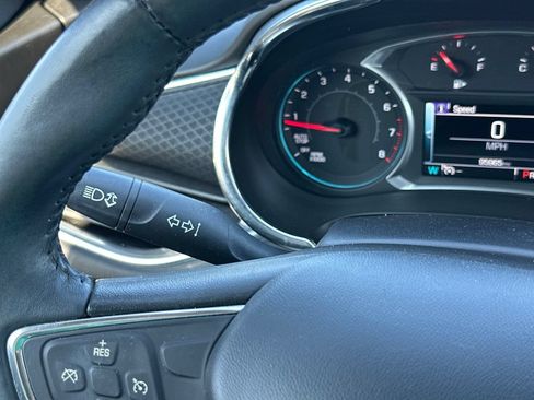 Used 2016 Chevrolet Malibu LT FWD image 29