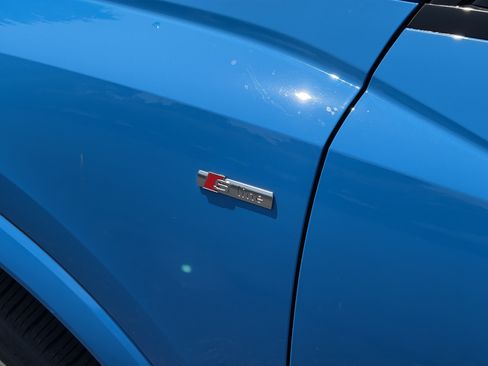 Used 2022 Audi Q3 2.0T Premium Plus AWD/4WD image 9