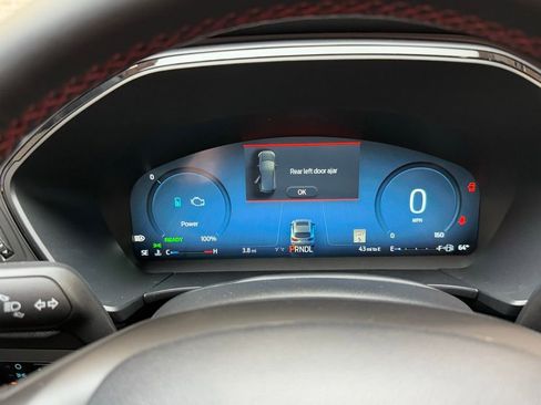 New 2026 Ford Escape ST-Line Select w/ Tech Pack #2 AWD/4WD image 19
