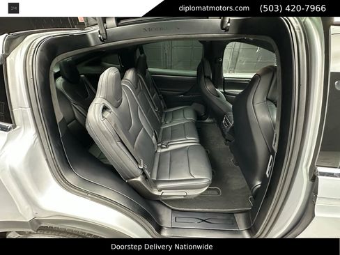 Used 2017 Tesla Model X 75D image 21