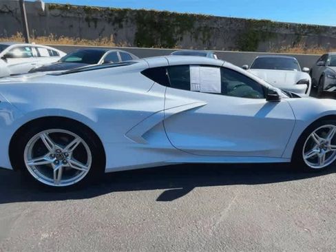 Used 2023 Chevrolet Corvette Stingray Coupe w/ 1LT image 9