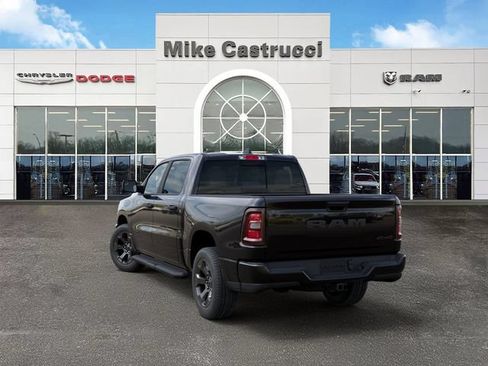 New 2026 RAM 1500 Express AWD/4WD image 4