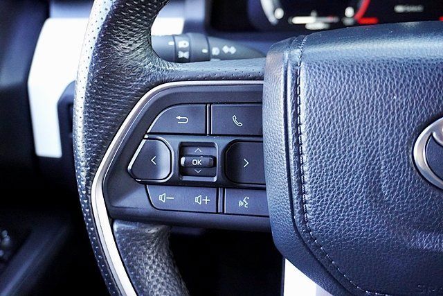Used 2024 Toyota Tacoma TRD Off-Road AWD/4WD image 46