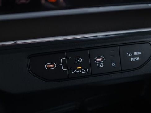 New 2026 Kia Carnival EX image 20