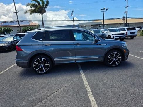 Used 2022 Volkswagen Tiguan SEL R-Line AWD/4WD image 8