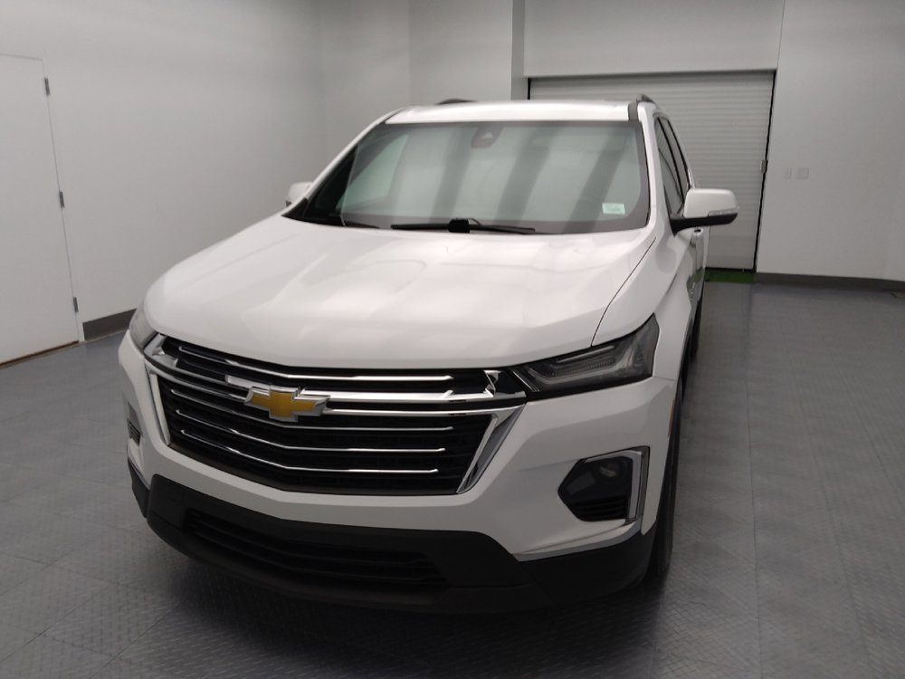 Used 2023 Chevrolet Traverse LT FWD image 15