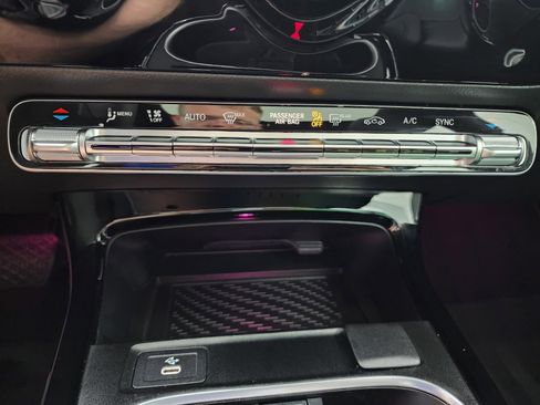 Used 2025 Mercedes-Benz CLA 250 4MATIC image 44