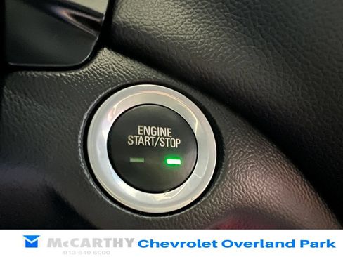 Used 2019 Chevrolet Equinox LT FWD image 18