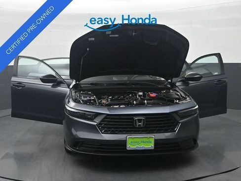 Certified 2025 Honda Accord SE image 36