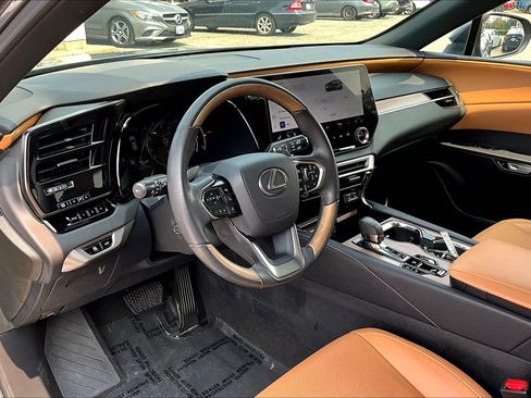 Used 2023 Lexus RX 350 Premium w/ Accessory Package (Z1) AWD/4WD image 13