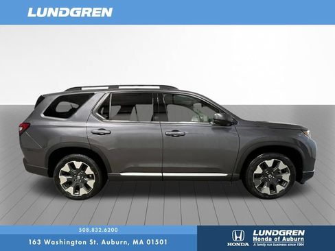 New 2026 Honda Pilot Elite image 5