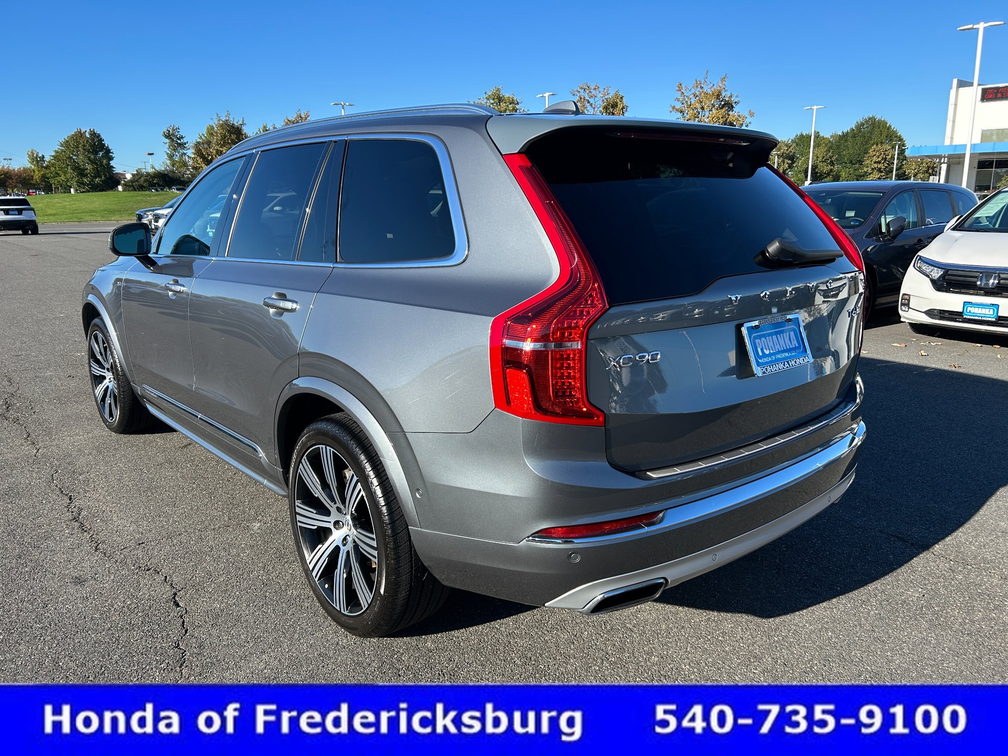 Used 2020 Volvo XC90 T6 Inscription w/ Protection Package Premier AWD/4WD image 4