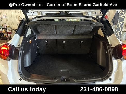 Used 2020 Buick Encore GX Essence w/ Advanced Technology Package AWD/4WD image 28