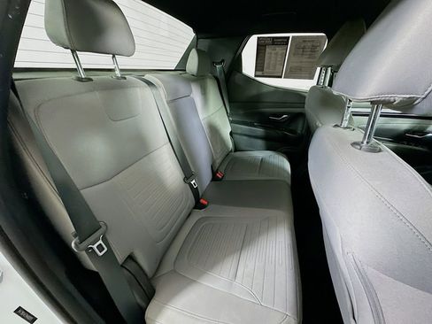 Used 2022 Hyundai Santa Cruz SEL image 11