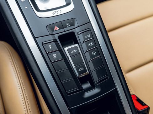 Used 2019 Porsche 911 Targa 4S AWD/4WD image 45
