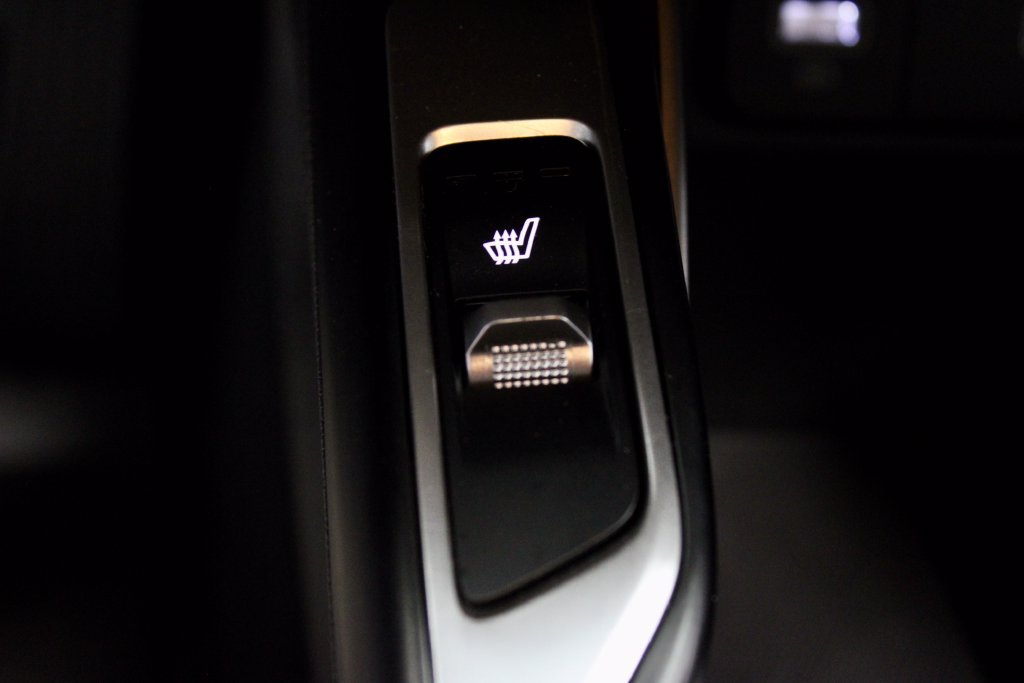 Used 2023 Kia Sorento S FWD image 5