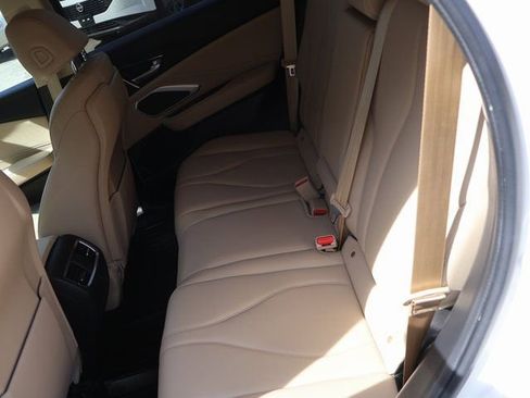 Used 2024 Acura RDX SH-AWD image 19