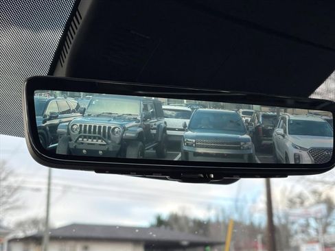 Used 2023 Hyundai Palisade Calligraphy image 16