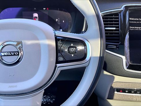 Used 2023 Volvo XC90 B6 Plus w/ Protection Package Premier image 24