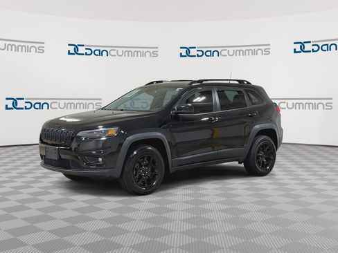 Used 2022 Jeep Cherokee Latitude AWD/4WD image 4