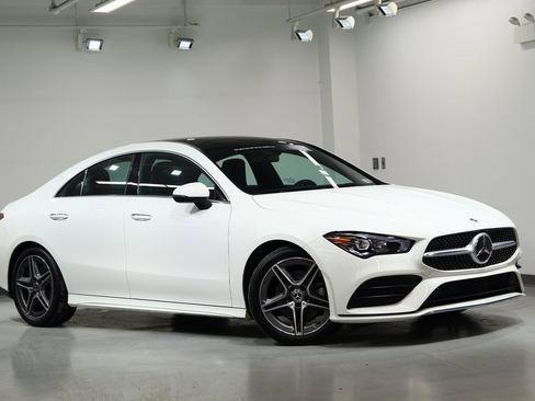 Used 2023 Mercedes-Benz CLA 250 4MATIC image 2