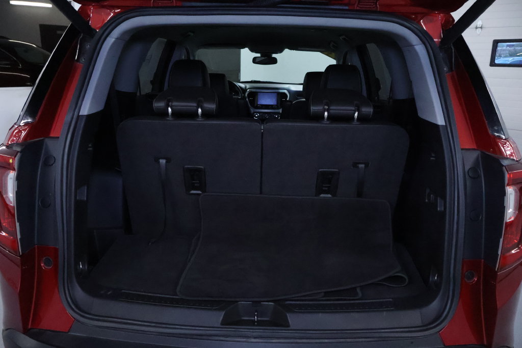 Used 2023 GMC Acadia SLT AWD/4WD image 17