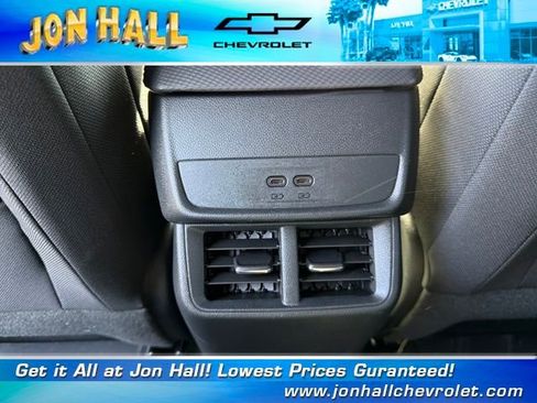 New 2026 Chevrolet Equinox LT image 25