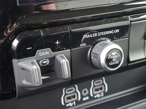 New 2026 RAM 1500 Laramie w/ Trailer Tow Group image 21