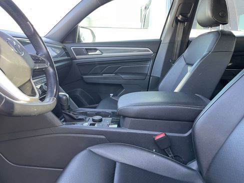 Used 2020 Volkswagen Atlas Cross Sport SEL w/ Cross Sport MDO Package AWD/4WD image 11