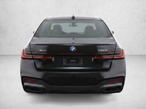 Used 2020 BMW 750i xDrive AWD/4WD image 6
