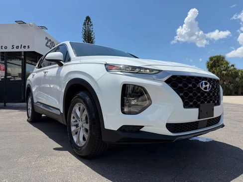 Used 2019 Hyundai Santa Fe SE AWD/4WD image 34