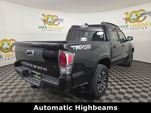 Used 2021 Toyota Tacoma TRD Sport image 9