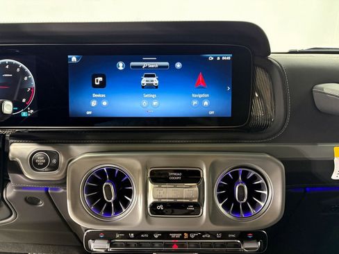 Certified 2025 Mercedes-Benz G 63 AMG 4MATIC image 18