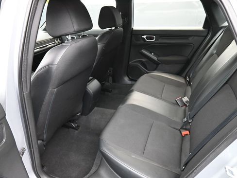 Used 2022 Honda Civic Sport image 12