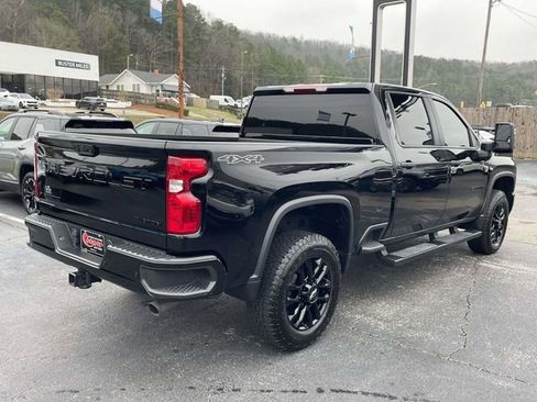 Certified 2025 Chevrolet Silverado 2500 Custom w/ Custom Value Package image 4