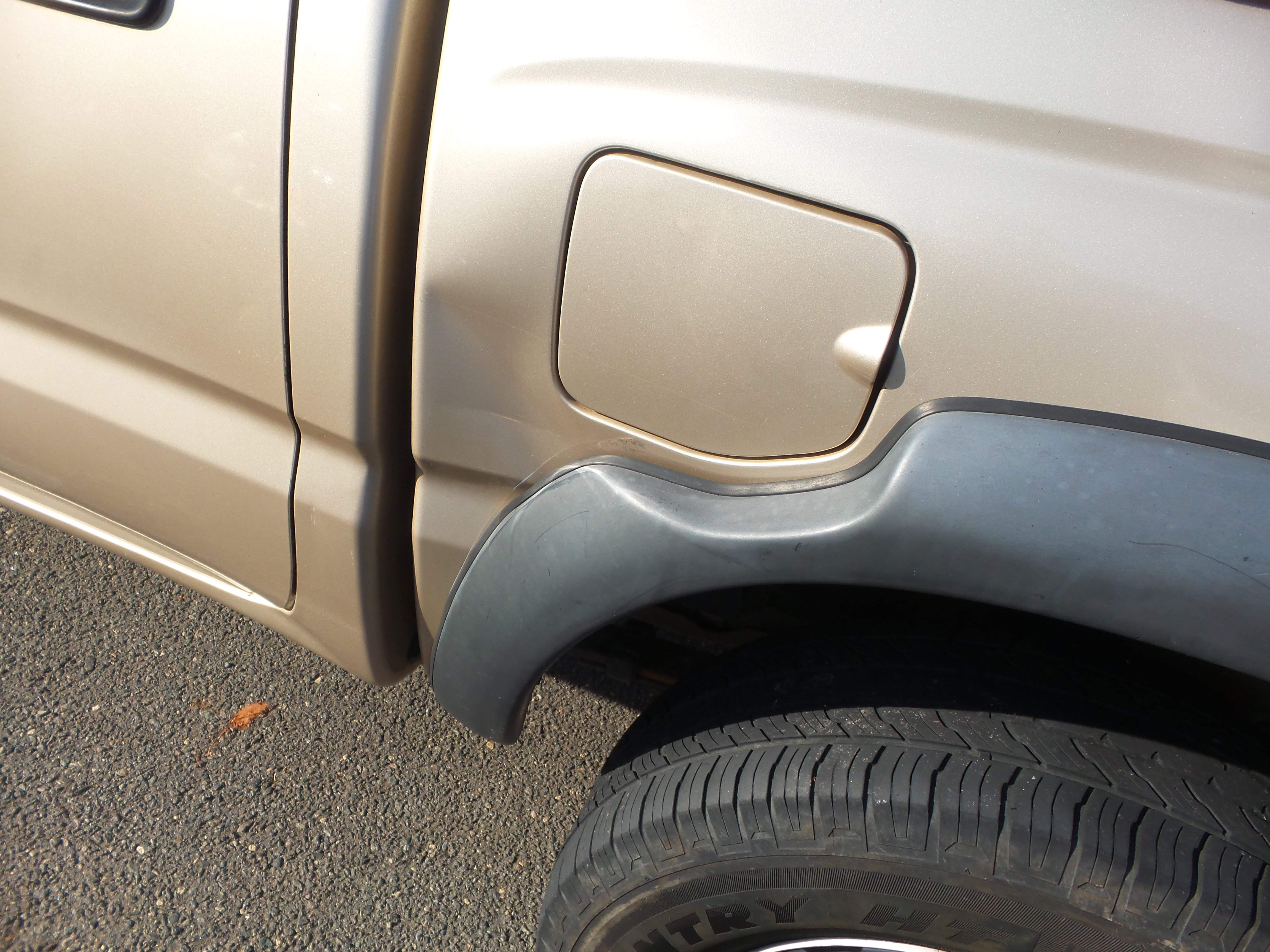 Used 2002 Toyota Tacoma PreRunner w/ SR5 Pkg w/ Chrome Pkg RWD image 5