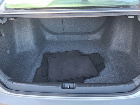 Used 2019 Honda Accord EX-L image 17