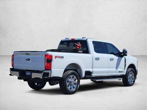 Used 2024 Ford F350 Lariat w/ Chrome Package AWD/4WD image 8