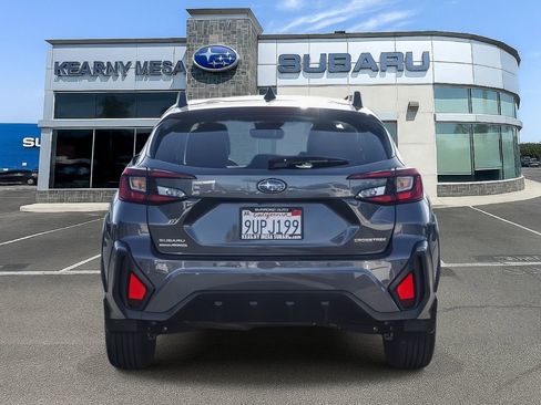 Certified 2025 Subaru Crosstrek 2.5i Limited w/ Crosstrek Mirror Package image 5