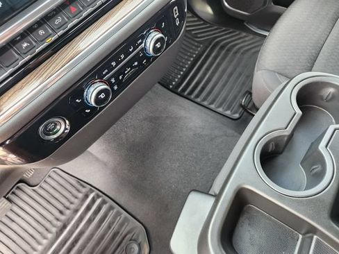Used 2024 GMC Sierra 1500 Elevation AWD/4WD image 19