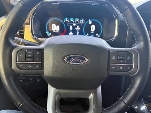 Used 2022 Ford F150 Lariat w/ Equipment Group 502A High AWD/4WD image 14