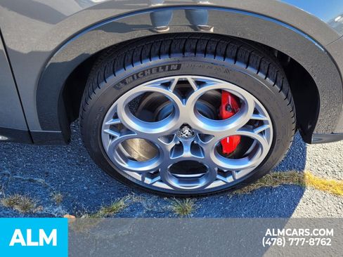 Used 2024 Alfa Romeo Tonale Veloce image 14