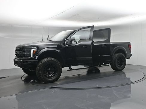 Used 2024 Ford F150 Raptor AWD/4WD image 4