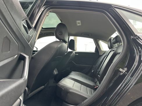 Used 2024 Volkswagen Jetta SE FWD image 18