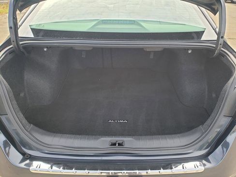 Used 2021 Nissan Altima 2.5 SV w/ SV Premium Package image 7