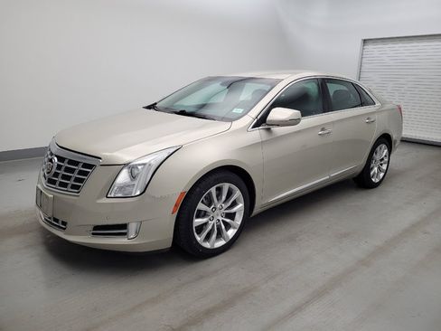 Used 2015 Cadillac XTS Luxury AWD/4WD image 2