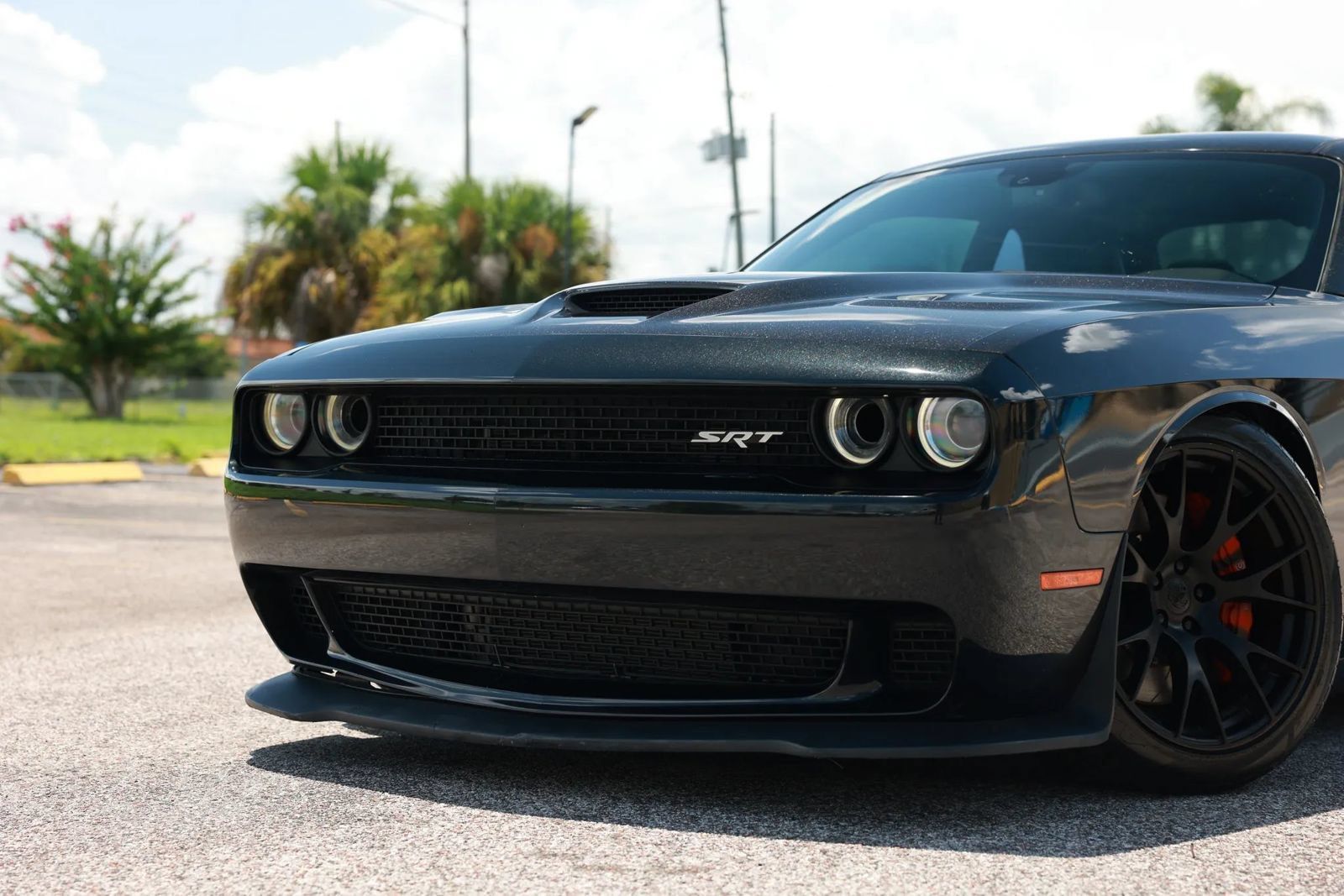 Used 2015 Dodge Challenger SRT Hellcat RWD image 15
