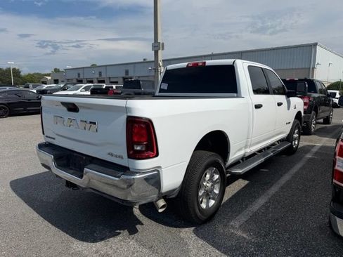 Used 2025 RAM 2500 Big Horn AWD/4WD image 3
