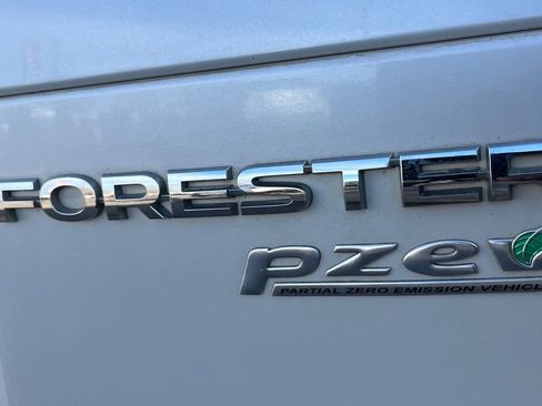 Used 2015 Subaru Forester 2.5i Premium image 24