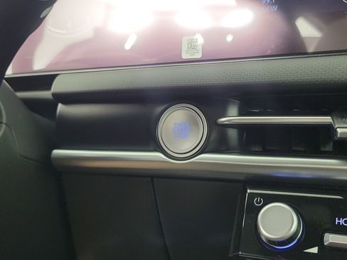 New 2025 Hyundai Santa Cruz SEL image 17